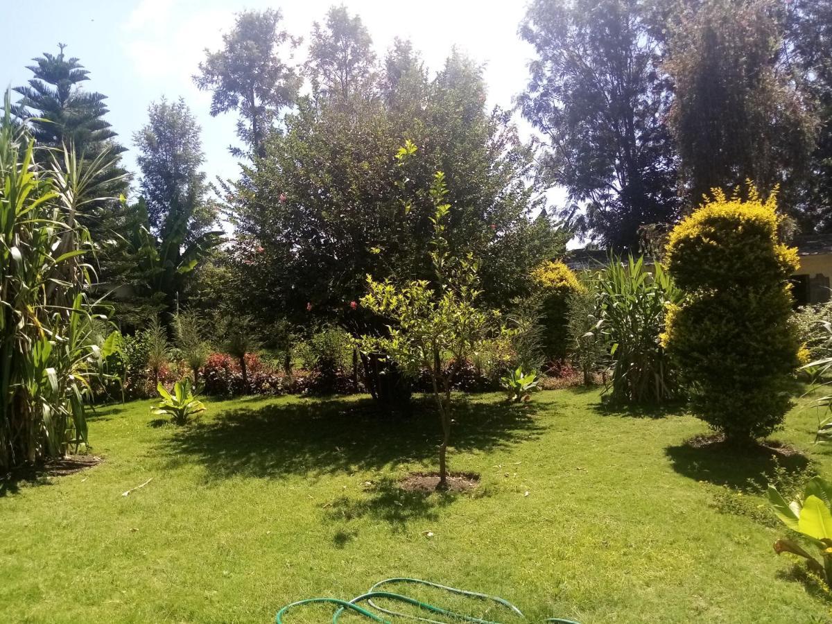 Homebase gardens Nakuru Bagian luar foto